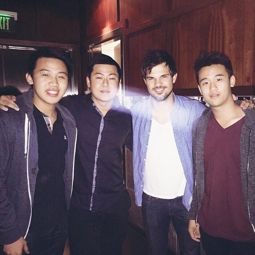 B1a8-eVCcAA08Pa.jpg large.jpg