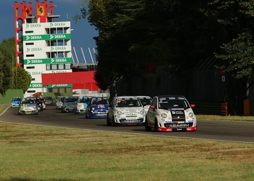 Competição termina em Misano com posições a definir