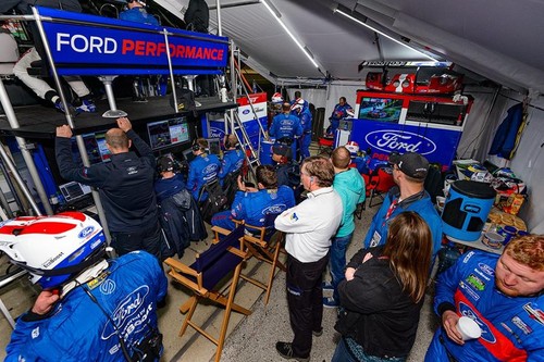 12418045_10153780777263820_6659008368441134896_n.j 12418045_10153780777263820_6659008368441134896_n.j