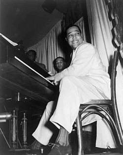Duke_Ellington.jpg Duke_Ellington.jpg