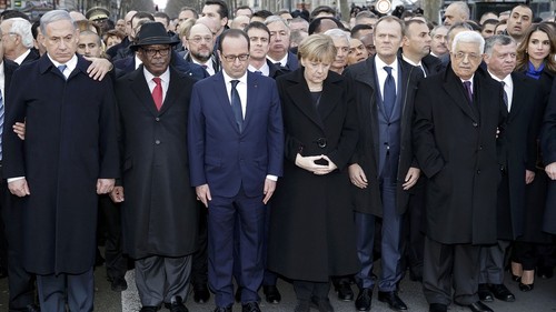 MW-DD028_Paris__20150111111225_ZH[1].jpg